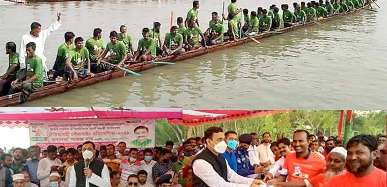 হিজলা-মেহেন্দিগঞ্জে নৌকা বাইচের মাধ্যমে বঙ্গবন্ধুর জন্মশতবার্ষিকী উদযাপন