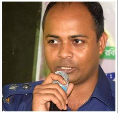 টোল প্লাজা ভাঙচুর করা পুলিশ কর্মকর্তাকে ‘নিম্ন বেতন গ্রেডে অবনমন’